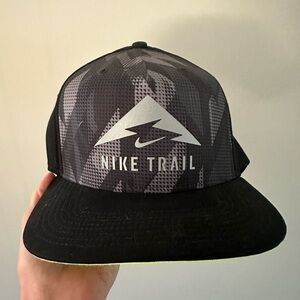 Nike trail dry fit hat